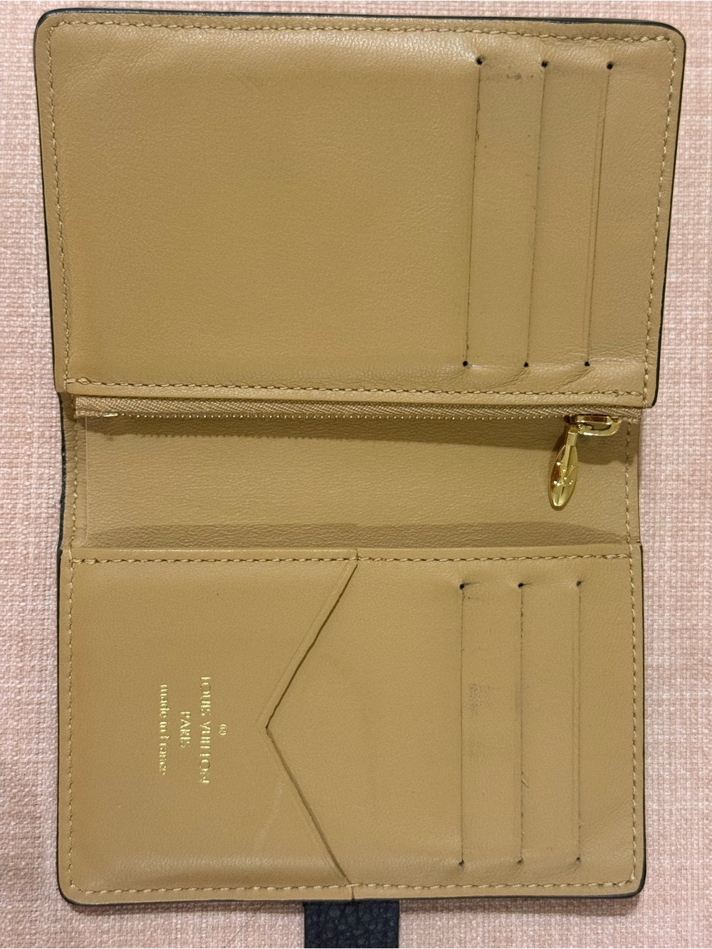 Louis Vuitton Black Leather Wallet with Gold LV Logo - Picture 10 of 10